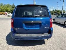 2010 Grand Caravan Stow& Go. 80,115 km. No Accidents. Clean. - Photo 4
