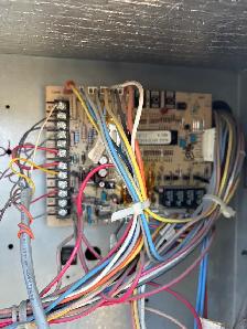 Air conditioning Repair - Photo 3