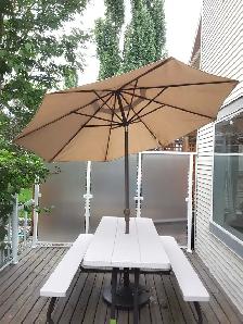 picnic table Umbrella with base - Photo 9