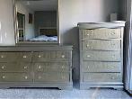 Crocodile King Bedroom Set 5 Piece