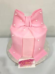 Bow cake, Bog Bow birthday Cake Milton Halton GTA - Photo 4