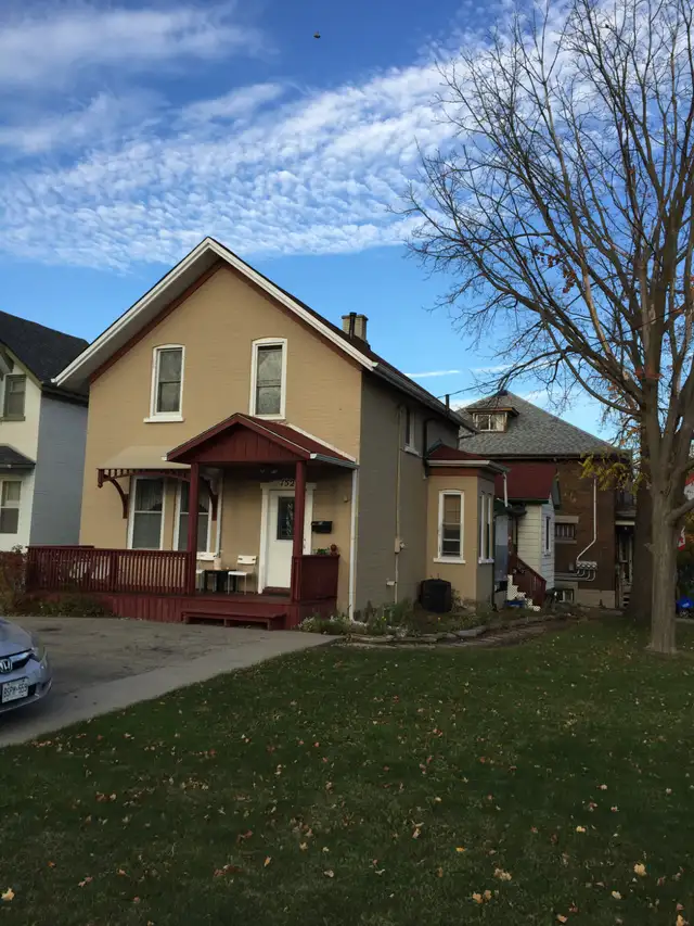 Single Room near Down Town Kitchener