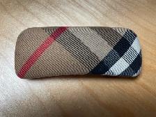 Hard Clamshell BURBERRY Glasses Case - Photo 2