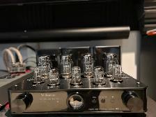 Wilsenton R8 tube Amlifier $1000 - Photo 2