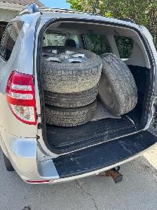 2011 Toyota rav4 limited fresh safety clean title $12800 - Photo 9