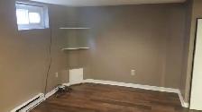 One bedroom basement apartment - Photo 3