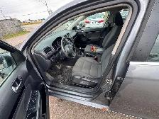 2011 Volkswagen Golf Wagon Trendline, RUNS WELL, AS IS - Photo 9