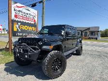 2023 Jeep Gladiator JACKED! STUNNING! LOOK AT THIS BEAST!