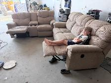 la-Z-Boy couch movie theatre scene - Photo 3