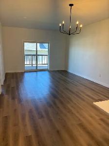 side by side for rent . 126 Leclerc bay - Photo 2