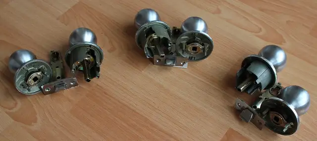 Passage door locks