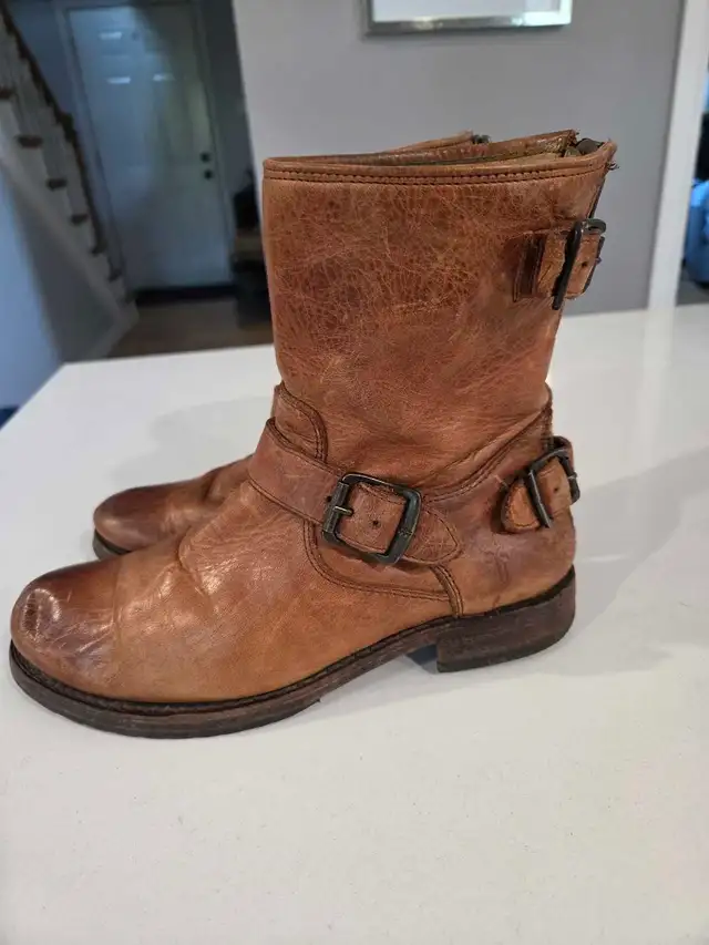 Womens FRYE Veronica Motorcycle Boots  size 6.5