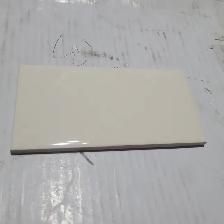 New Subway TileSubway Tile ,Clolor Cream Size: 3' × 6'