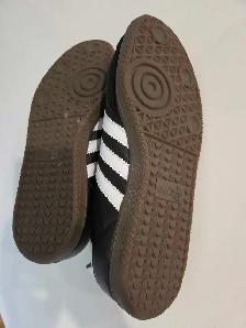 Mens Adidas Sambas size 8.5 - Photo 5