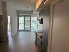 one plus den in Liberty village
