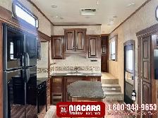 2011 CROSSROADS RUSHMORE 34SB Fifth Wheel - Photo 6