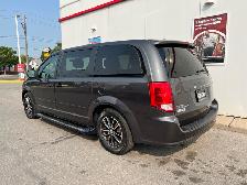 2015 Dodge Grand Caravan SXT-FULL STOW N GO-ONLY 61KMS-1 OWNER - Photo 3