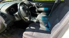 2016 Nissan Altima SV - Photo 7