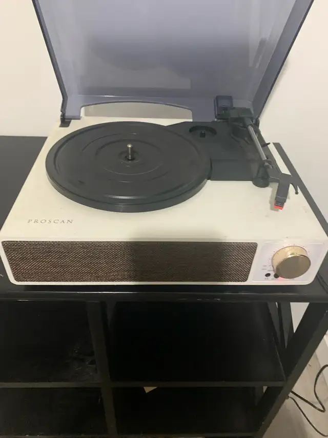 Proscan Record Player