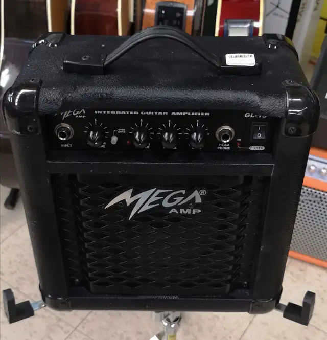 Amplificateur de guitare Mega Amp