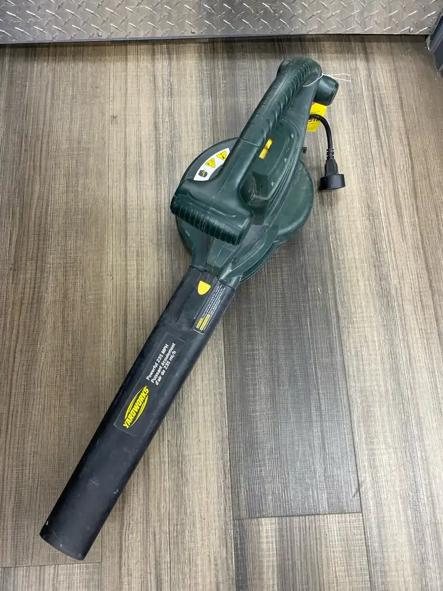 Yardworks 060-3874-8 Leaf Blower