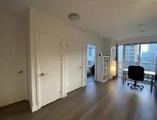 1 bedroom Condo in the Heart of Downtown Toronto - Photo 9