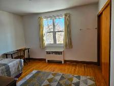 Three bedroom apartment available January 2027 - Photo 2