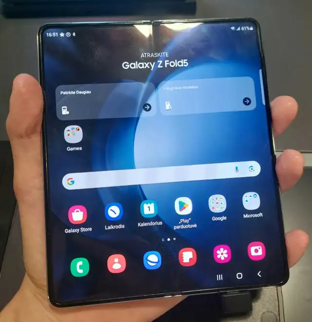 Samsung Z Fold 5