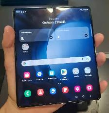 Samsung Z Fold 5