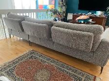 Très grand sectionnel gris avec dossiers ajustables - Photo 2