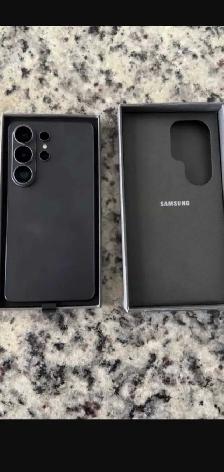 Like New Samsung S26 Ultra - Photo 3