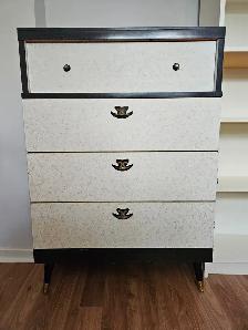 Matching dressers - Photo 6