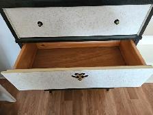 Matching dressers - Photo 8
