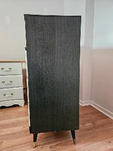 Matching dressers - Photo 9