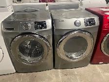 Laveuse sécheuse frontales stainless Samsung ( remis a neuf )