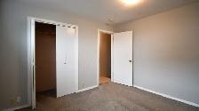 1854 Glenwood Dr-basement suite - Photo 7