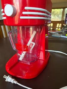 Nostalgia Coca-Cola 40-Ounce Frozen Beverage Station - Photo 3