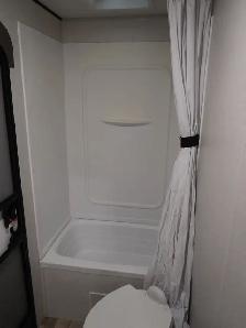 2022 Keystone RV Hideout 272BH, DUAL ENTRY, REAR BUNKS, SLEEPS 6 - Photo 27