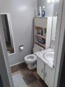 room for rent September 1st - Photo 5