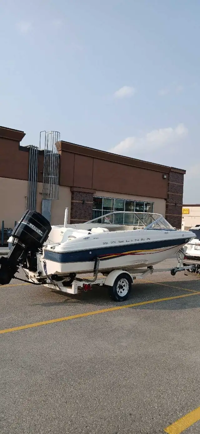 Bayliner Capri 2001