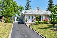 Great 4 Bed Home in Highly Coveted Bullock Conservation-Markham