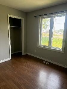 Private Rooms for rent in Orangeville - Photo 8