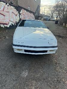 89 Chrysler Daytona - Photo 10