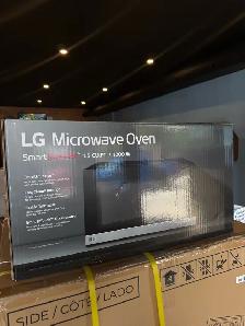 LG "21" Black Stainless Steel Countertop Microwave - Photo 2