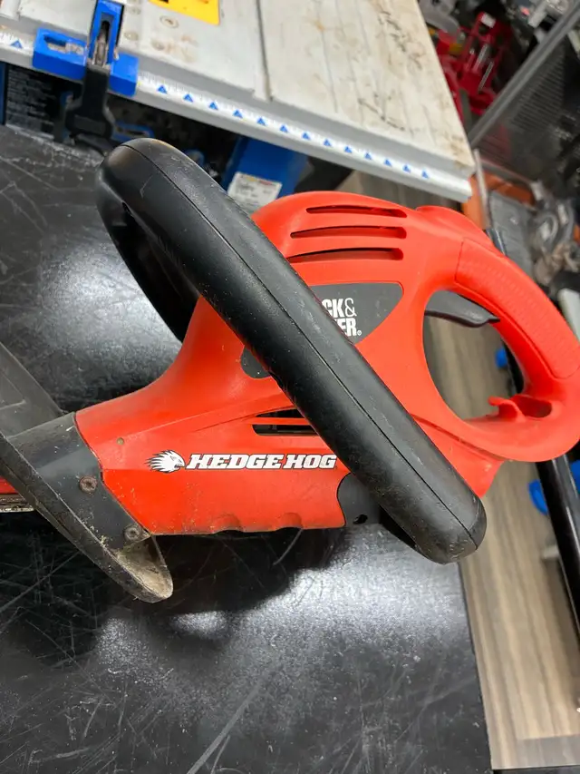 Black and Decker Hedgehog Hedge Trimmer