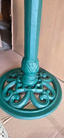 CAST IRON PEDESTAL - Photo 4