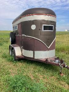 Horse Trailer - Photo 2
