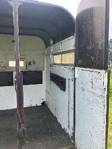 Horse Trailer - Photo 4