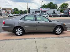 2005 Toyota Camry - Photo 8