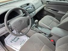 2005 Toyota Camry - Photo 12